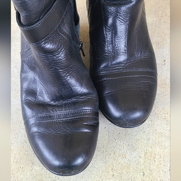 Mephisto Heeled Boots - Picture 5 of 11